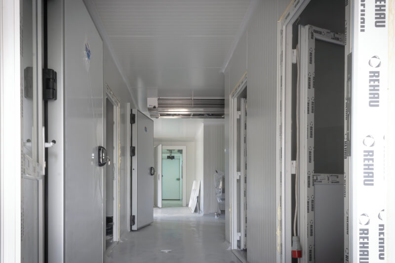 Crearea unui spațiu de depozitare rece pentru alimente trebuie să întrunească mai multe caracteristici: